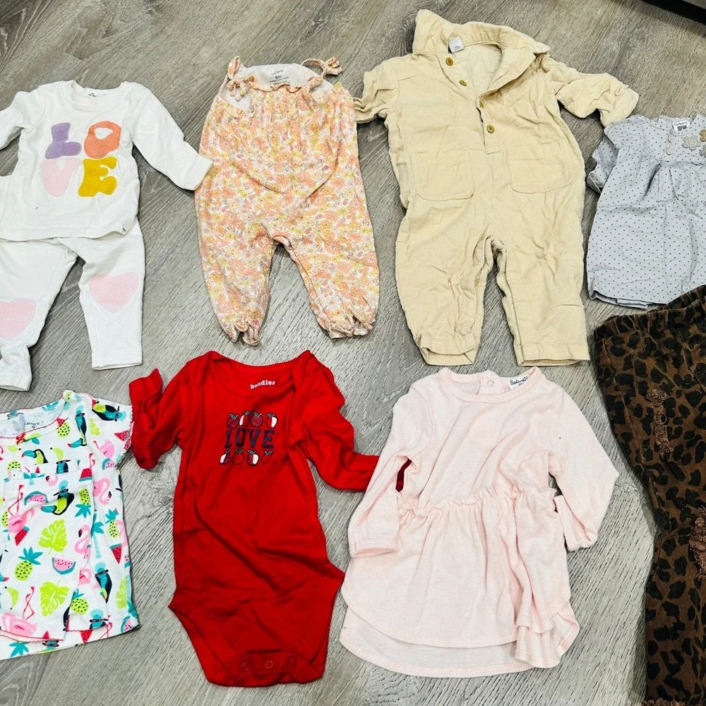 Carters Bundles Baby Girl Clothes Bundle 6-12M Floral Leopard Romper 8pc Lot